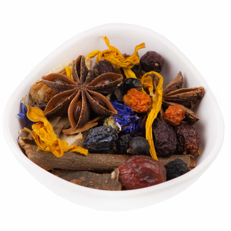 Winter Spice Ceremony Set – star anise, cinnamon, dried berries and flowers in a bowl