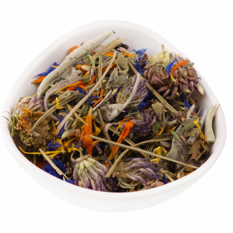 Alpine Meadow Mix – clover, sage, cornflower and marigold petals in a bowl